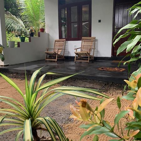 Manju Homestay Sigiriya Eksteriør billede
