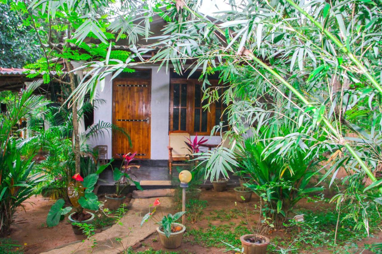 Manju Homestay Sigiriya Eksteriør billede
