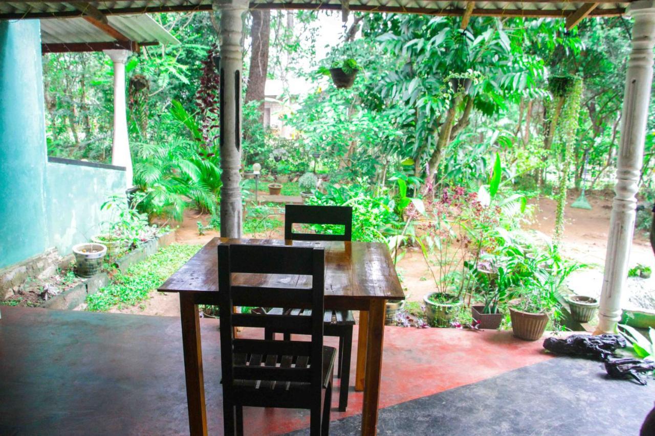 Manju Homestay Sigiriya Eksteriør billede